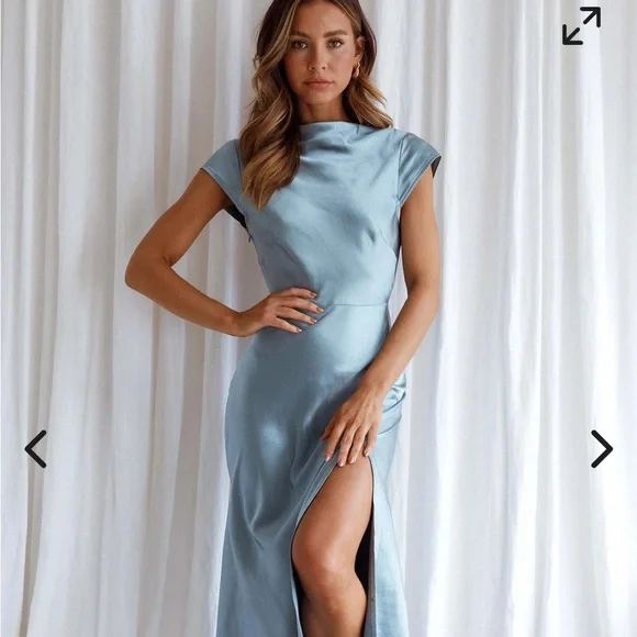 Selfie Leslie Sky Blue Midi Dress - Picture 2 of 6